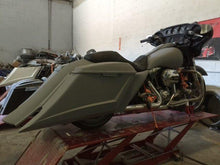 Load image into Gallery viewer, Harley Davidson 6" Trendsetter Extended Saddlebag Fender Kit - Dual Cut Outs Dual 6 x 9 Speaker Lids / 2014