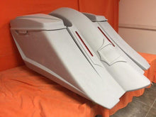 Load image into Gallery viewer, Harley Davidson 6" Trendsetter Extended Saddlebag LED Recess Plate Fender Kit - No Cut Outs 6.5" Speaker Lids / 2014