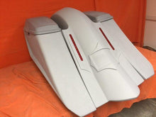 Load image into Gallery viewer, Harley Davidson 6" Trendsetter Extended Saddlebag LED Recess Plate Fender Kit - No Cut Outs Lids / 2014