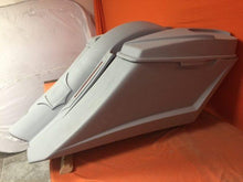 Load image into Gallery viewer, Harley Davidson 6" Trendsetter Extended Saddlebag LED Recess Plate Fender Kit - No Cut Outs 6.5" Speaker Lids / 2014