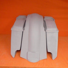Load image into Gallery viewer, Harley Davidson 5" Heritage Softail Extended Saddlebags 6 x 9 Speaker Lids Fender Dual Cutouts