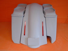 Load image into Gallery viewer, Harley Davidson 5" Heritage Softail Extended Saddlebags Dual 6.5" Speaker Lids LED Fender Right Cutout