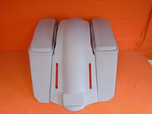 Load image into Gallery viewer, Harley Davidson 5" Softail Heritage Extended Stretched Saddlebags Lids LED Fender No CutOuts