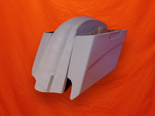 Load image into Gallery viewer, Harley Davidson 5 Stretched Extended Saddlebags With Right Cut Out - Fender No Lids