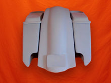 Load image into Gallery viewer, Harley Davidson 5" Stretched Extended Saddlebags With Cut Outs Fender 6x9 Speaker Lids