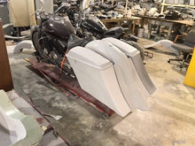 Load image into Gallery viewer, Yamaha VSTAR 1100 6" Extended Out & Down Saddlebag Kit No Cut Outs  LED Rear Fender - 6.5" Speaker Lids