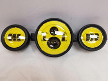 Load image into Gallery viewer, 7" Kawasaki Voyager & Vaquero DAYMAKER Headlight Dual 4.5" - 4 1/2" Auxiliary AUX Yellow Spot Passing LED Fog Lights SET