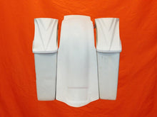 Load image into Gallery viewer, Harley Davidson 4" Extended Saddlebags 8.8 Speaker Lids Fender No Cutouts