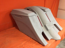 Load image into Gallery viewer, Victory Kingpin 6" Extended Hard Saddlebags Out & Down Bags LED Rear Fender Dual Cut Out Lids