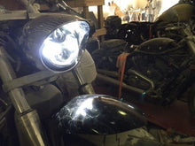 Load image into Gallery viewer, Honda VTX 1300 / 1800 C / R / S - 5 3/4" DAYMAKER Chrome HID LED Light Bulb Headlight Motorcycle 5.75" Mount