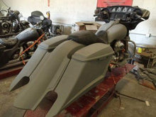 Load image into Gallery viewer, Harley Davidson 6 Trendsetter Extended Saddlebag LED Fender Kit ? Dual Cut Outs Dual 6 Speaker Lids