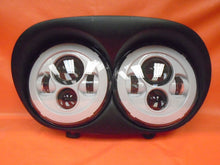Load image into Gallery viewer, DUAL 7" WHITE DAYMAKER 2014  LED ROAD GLIDE Light Bulb Headlight Harley Bezel