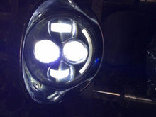 Load image into Gallery viewer, Honda VTX 1300 / 1800 C / R / S - 5 3/4" DAYMAKER Chrome HID LED Light Bulb Headlight Motorcycle 5.75" Mount