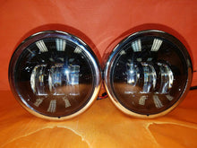 Load image into Gallery viewer, Harley Chrome Dual Twin DAYMAKER Headlights with Bracket Light Bar for FAT BOB STREET BOB DYNA