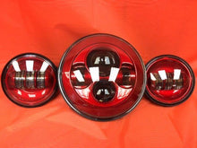 Load image into Gallery viewer, 7" DAYMAKER RED Headlight Red Dual 4.5" - 4 1/2" Auxiliary AUX Spot Passing LED Fog Lights Bulb Harley SET