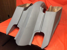 Load image into Gallery viewer, Kawasaki Nomad Vulcan 1500 6" Extended Stretched BOLT ON Trendsetter Bags Rear Fender Dual Cut Out