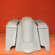 Load image into Gallery viewer, Honda VTX 1300 / 1800 4" Extended Stretched Saddlebags Rear Fender Dual Cut Outs 6 X 9 Speaker Lids