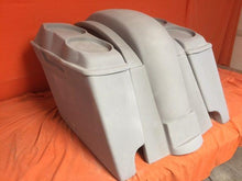 Load image into Gallery viewer, Honda VTX 1300 / 1800 4" Extended Stretched Saddlebags Rear Fender Dual Cut Outs Dual 6.5" Speaker Lids