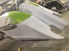 Load image into Gallery viewer, Victory Cross Country 6″ Trendsetter Extended Hard Saddlebags Out & Down Bags Rear Fender No Cut Outs