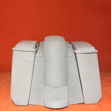 Load image into Gallery viewer, Honda VTX 1300 / 1800 5" Extended Stretched Saddlebags Rear Fender No Cut Outs Lids