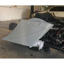 Load image into Gallery viewer, Harley Davidson Bagger 8" Stretched SaddleBags Fender No Cut Outs Recess Plate