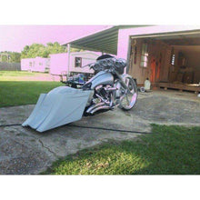 Load image into Gallery viewer, Harley Davidson Bagger 8" Stretched SaddleBags Fender No Cut Outs Recess Plate