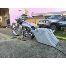 Load image into Gallery viewer, Harley Davidson Bagger 8" Stretched SaddleBags Fender No Cut Outs Recess Plate