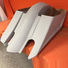 Load image into Gallery viewer, Harley Davidson 6&quot; Trendsetter Extended Saddlebag Fender Kit - Right Side Cut Out / 2014