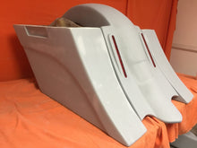 Load image into Gallery viewer, Honda Shadow Sabre 1100 6&quot; Extended Saddlebags Out &amp; Down Bags LED Rear Fender No Cut Out