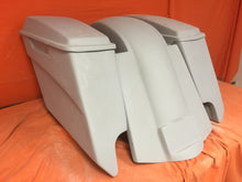 Load image into Gallery viewer, Honda Shadow Sabre 1100 5&quot; Extended Saddlebags Bags Rear Fender Dual Cut Out Lids