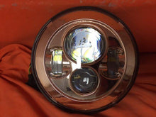 Load image into Gallery viewer, 7&quot; DAYMAKER Replacement Gold HID LED Light Bulb Headlight Motorcycle Kawasaki Vulcan Nomad 1500 / 1600