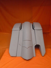 Load image into Gallery viewer, Kawasaki Vulcan &amp; Classic 800 Series 6&quot; Extended Stretched Saddlebags Trendsetter Right Side Cut Out