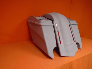 Harley Davidson 5" Heritage Softail Extended Saddlebags Dual 6 X 9 Speaker Lids LED Fender Dual Cutouts