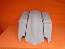 Load image into Gallery viewer, Harley Davidson 5&quot; Heritage Softail Extended Saddlebags 6 x 9 Speaker Lids Fender Dual Cutouts