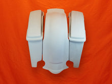Load image into Gallery viewer, Harley Davidson 4" Extended Stretched Saddlebags Lids &amp; Cut Fender
