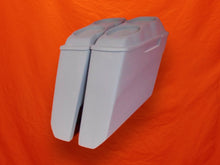 Load image into Gallery viewer, Harley Davidson 5&quot; Extended Stretched Saddlebags Dual 6.5&quot; Speaker Lids No Cut Outs