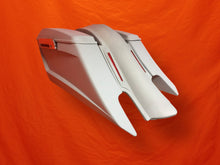 Load image into Gallery viewer, Harley Davidson 6&quot; Trendsetter Extended Saddlebag LED Fender Kit - Dual Cut Outs Lids