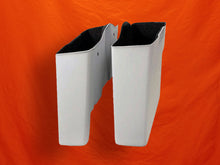Load image into Gallery viewer, Harley Davidson 6&quot; Extended Stretched Saddlebags No CutOuts - No Lids 89-13