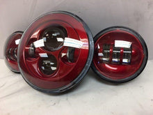 Load image into Gallery viewer, 7&quot; DAYMAKER Color Matched 3 PIECE SET Velocity Red LED Light Bulb Headlight Motorcycle Harley
