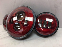 Load image into Gallery viewer, 7&quot; DAYMAKER Color Matched 3 PIECE SET Velocity Red LED Light Bulb Headlight Motorcycle Harley