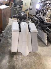 Load image into Gallery viewer, Yamaha VSTAR 1100 6&quot; Extended Out &amp; Down Saddlebag Kit No Cut Outs  LED Rear Fender - Lids