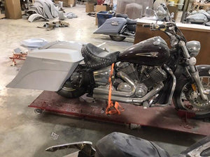 Yamaha VSTAR 1100 6" Extended Out & Down Saddlebag Kit No Cut Outs  LED Rear Fender - Lids