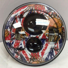 Load image into Gallery viewer, 7&quot; DAYMAKER Replacement British Skulls Design Projector HID LED Light Bulb Headlight Motorcycle Harley