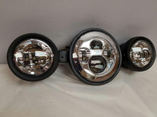 Load image into Gallery viewer, 7&quot; Kawasaki Voyager &amp; Vaquero DAYMAKER Headlight Dual 4.5&quot; - 4 1/2&quot; Auxiliary AUX Chrome Spot Passing LED Fog Lights SET