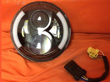 Load image into Gallery viewer, 7&quot; DAYMAKER 2014  Touring Softail Halo Black LED Light Bulb Headlight Motorcycle Harley Road King Street Glide Softail Harness
