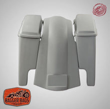 Load image into Gallery viewer, Yamaha Roadstar 1999 - 2007 6&quot; Extended Stretched Saddlebags Rear Fender &amp; lids Dual Cut Outs