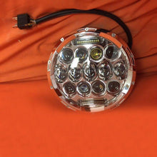 Load image into Gallery viewer, 7&quot; DAYMAKER 75W CHROME Projector HID LED Light Bulb Headlight Motorcycle Harley with BLUE HALO