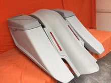 Load image into Gallery viewer, Harley Davidson 6&quot; Trendsetter Extended Saddlebag LED Fender Kit - No Cut Outs 6 x 9 Speaker Lids / 2014