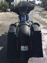 Load image into Gallery viewer, Suzuki C50 / C90 Boulevard 6&quot; Out &amp; Down Saddlebags Fender &amp; Side Covers, No Cut Outs Lids &amp; Rail Kit