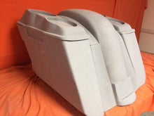 Load image into Gallery viewer, Honda VTX 1300 / 1800 5&quot; Extended Stretched Saddlebags Rear Fender No Cut Outs Dual 6.5&quot; Speaker Lids